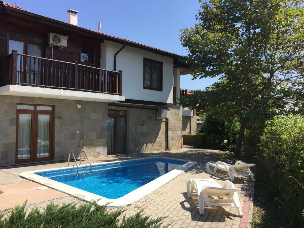 Hilltop Villa Burgas Extérieur photo